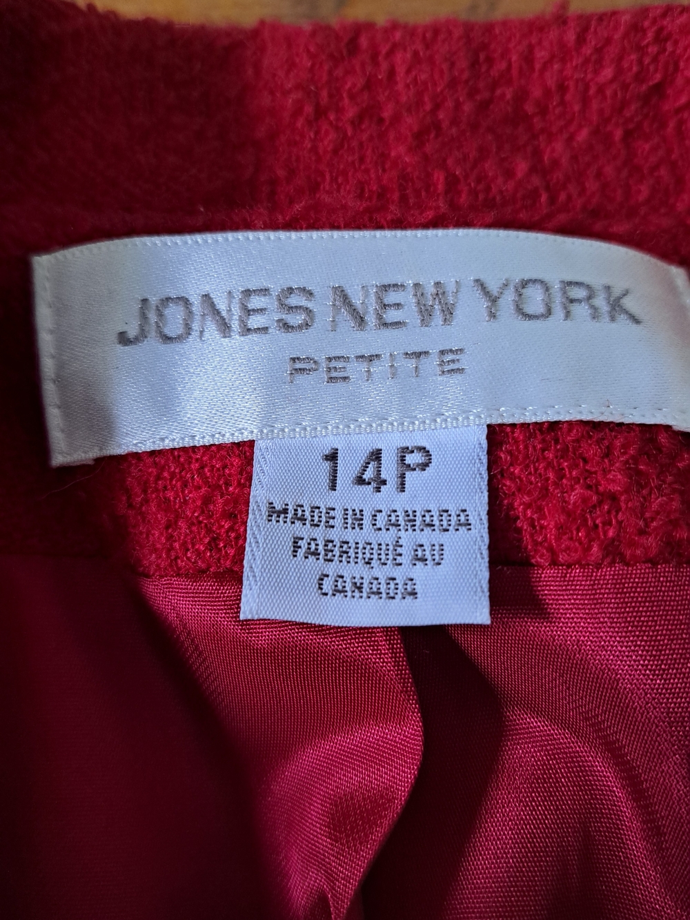 Jones New York Petite Red Textured Blazer with Gold Buttons - Picture 2 of 5